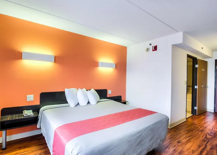 Hotel 6-lansing, Il - Chicago South 4*